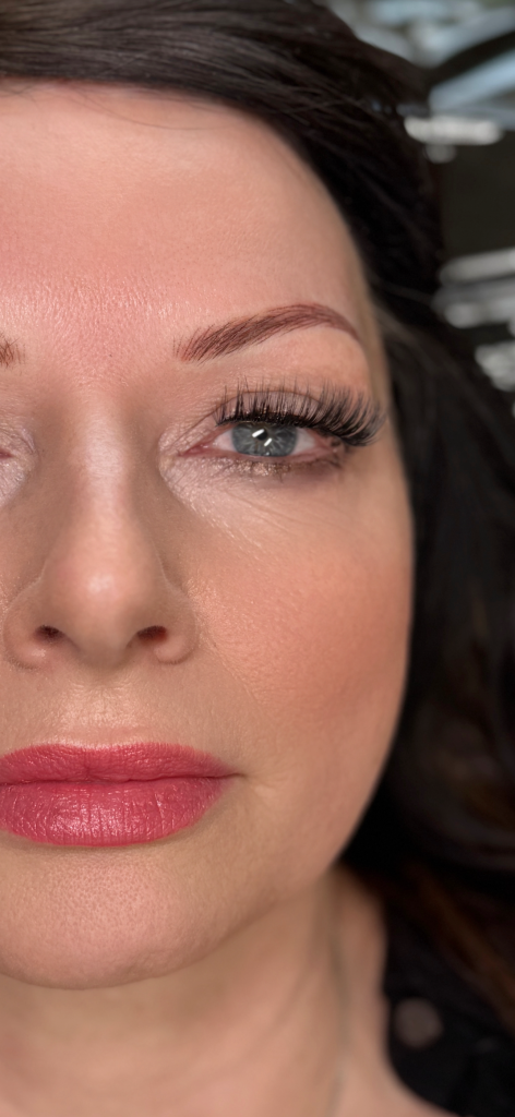 Microblading Hyperrealism Brows